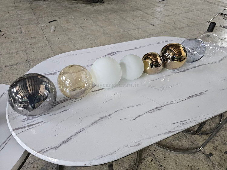 آباژور ایستاده لوکس؛ تعریف جدیدی از نورپردازی در خانه شما.